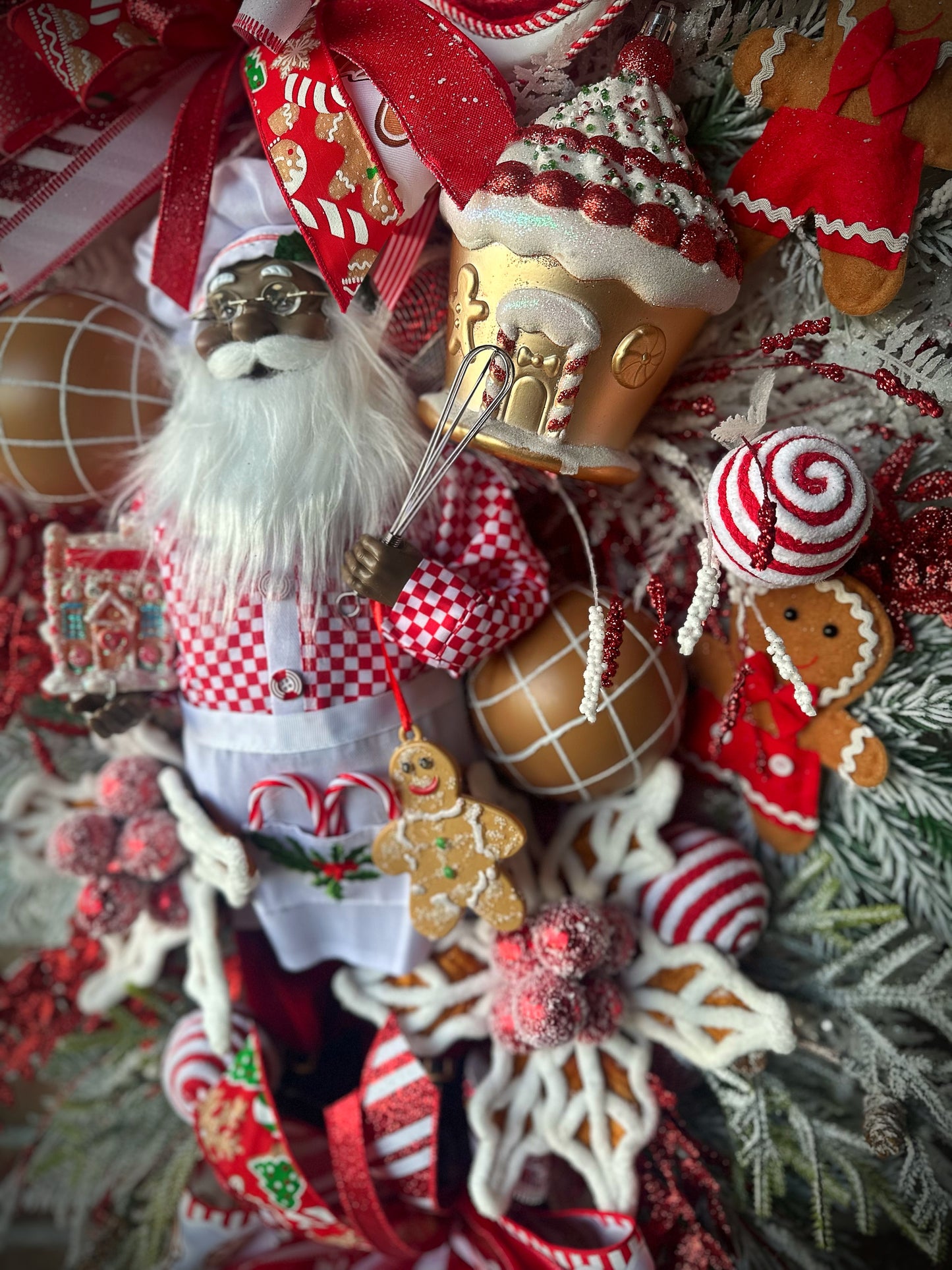 Black Santa gingerbread wreath