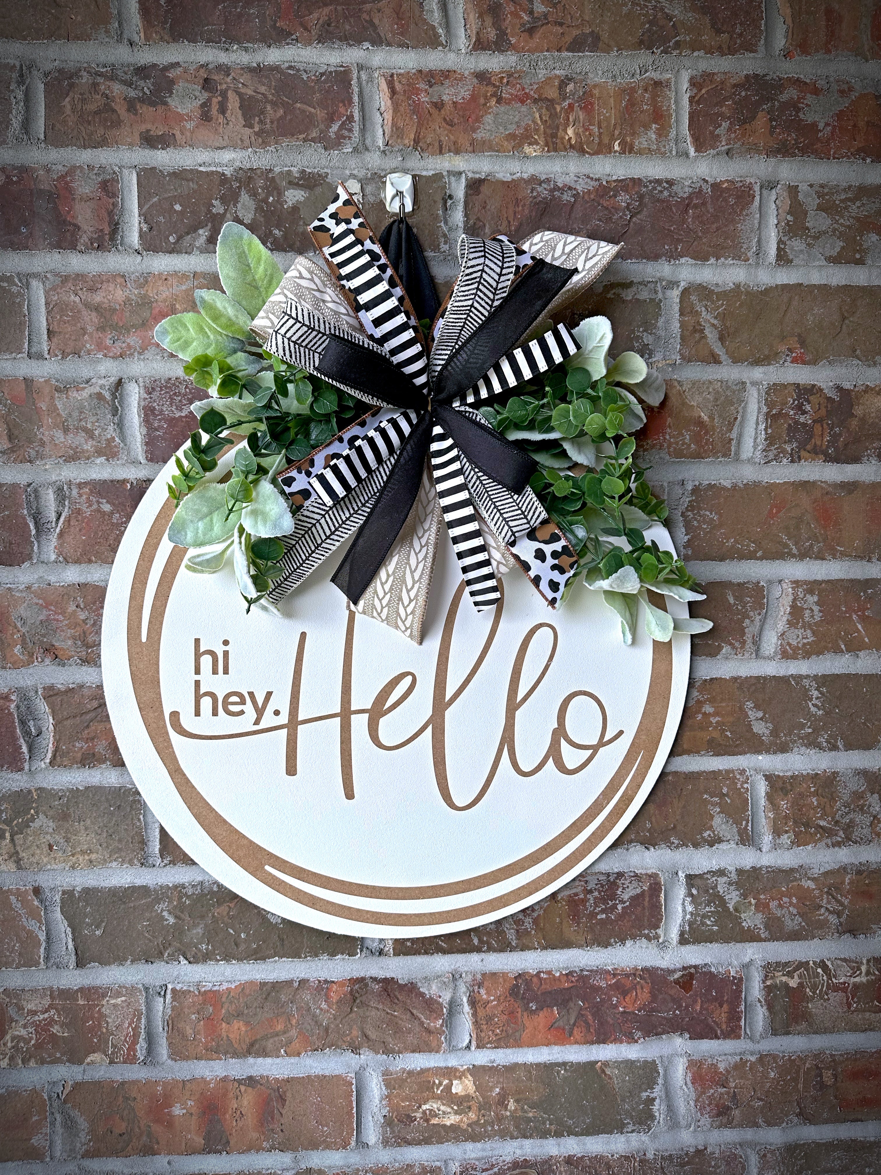 Hi Hey Hello – White & Natural Door Hanger