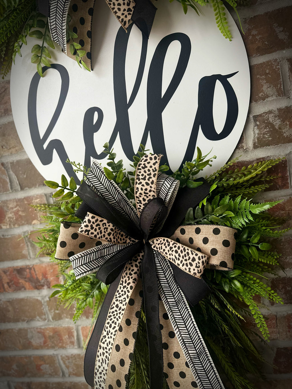 Hello Luxury Wreath
