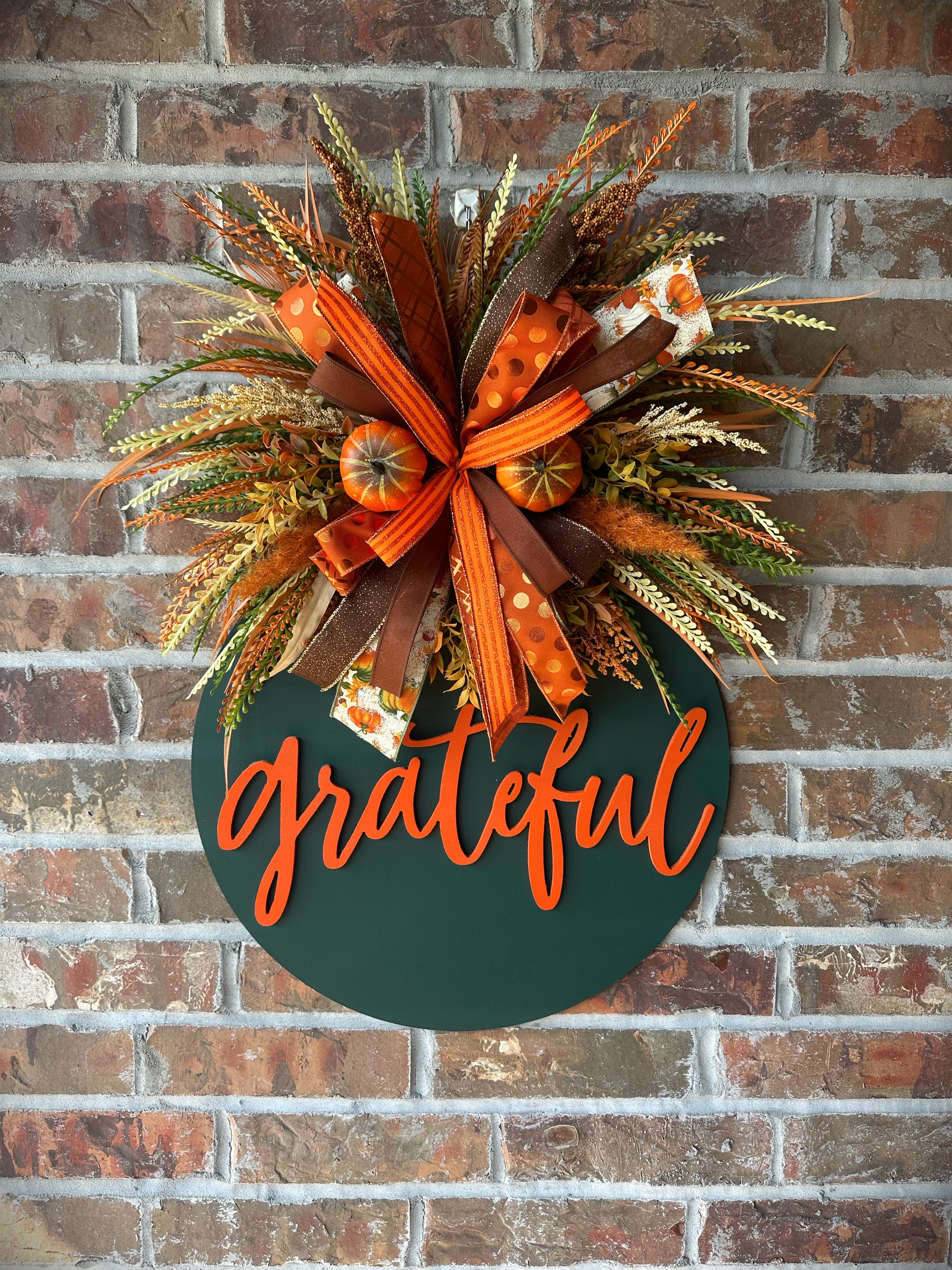 🍁 Harvest Green Grateful Door Hanger