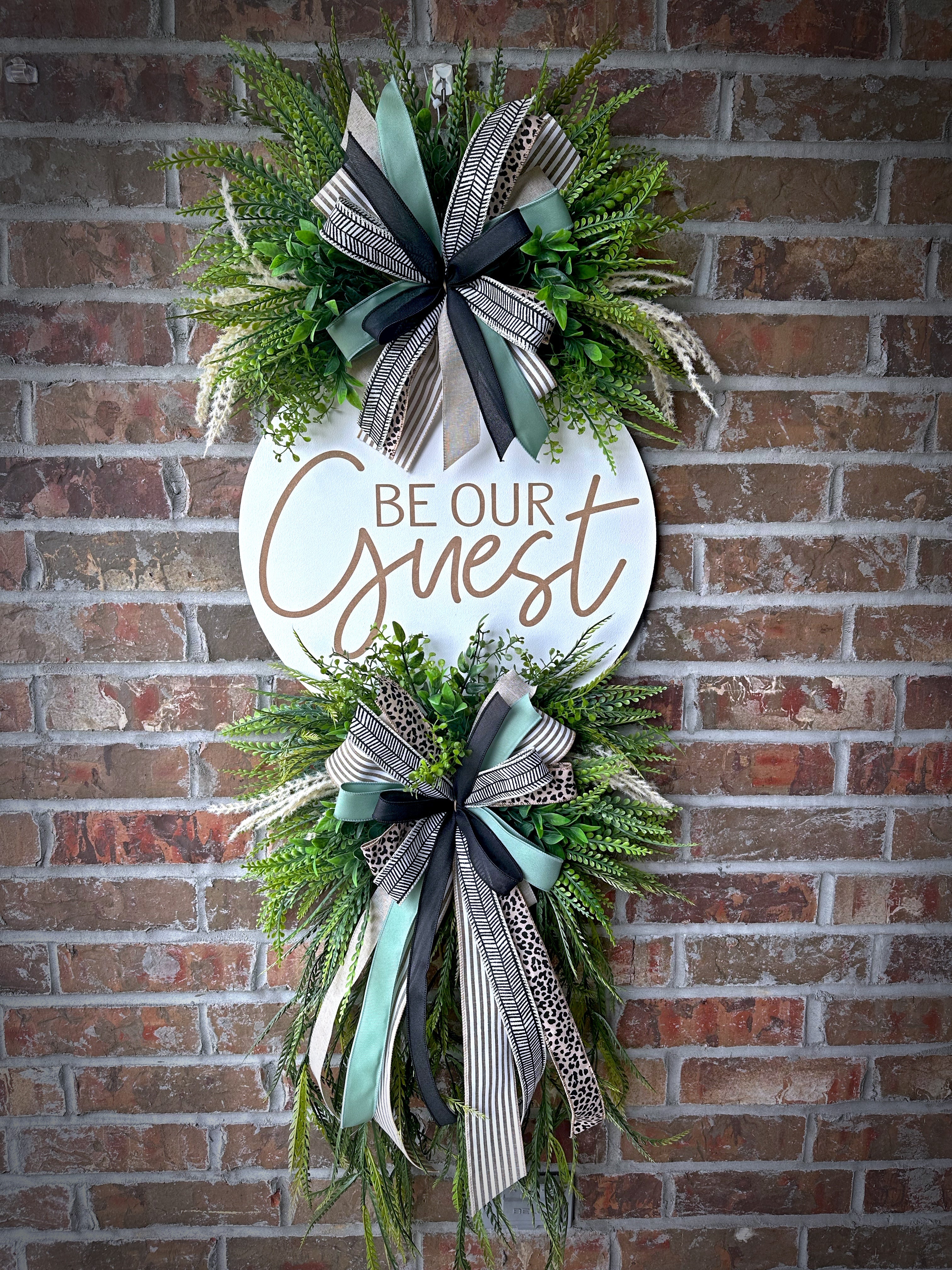 Welcome Elegance Sage & White Wreath