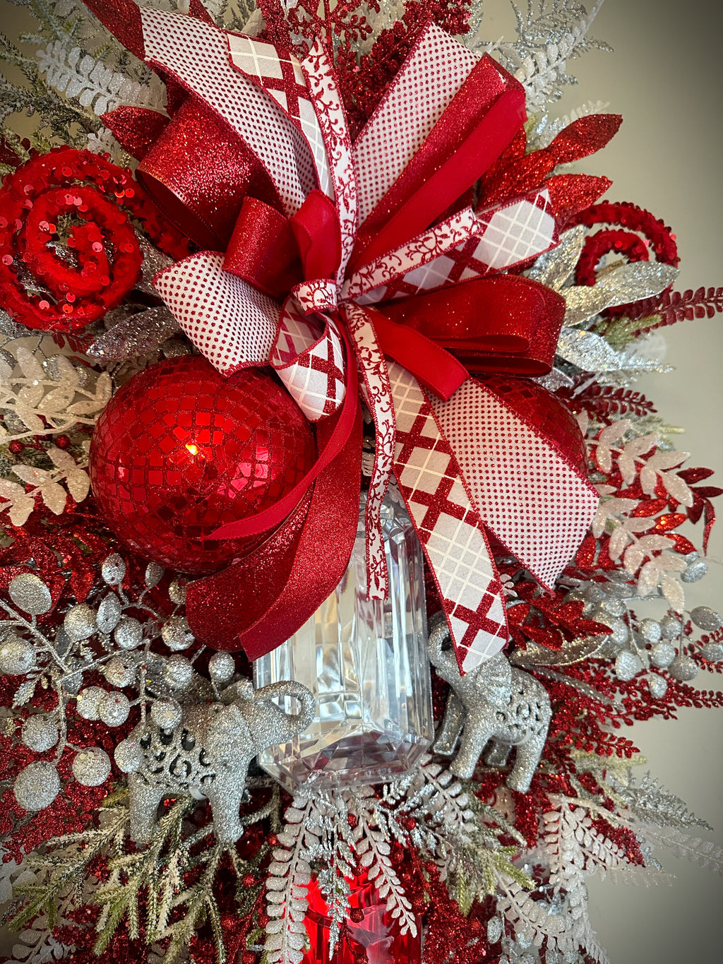 Diva Elephant Wreath