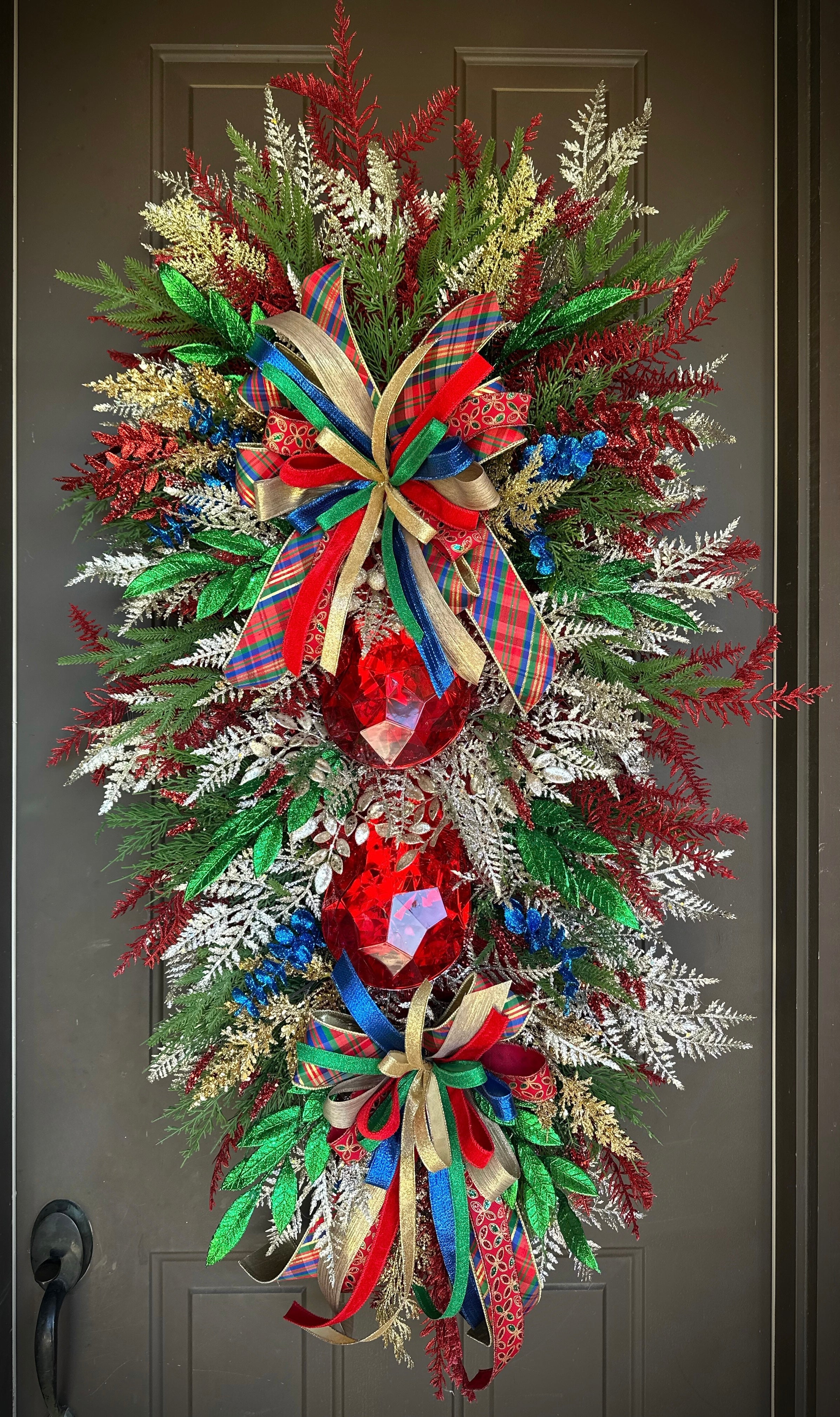 Traditional Luxury Christmas Swag