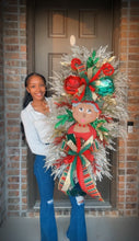 Load image into Gallery viewer, Mrs. Claus wreath
