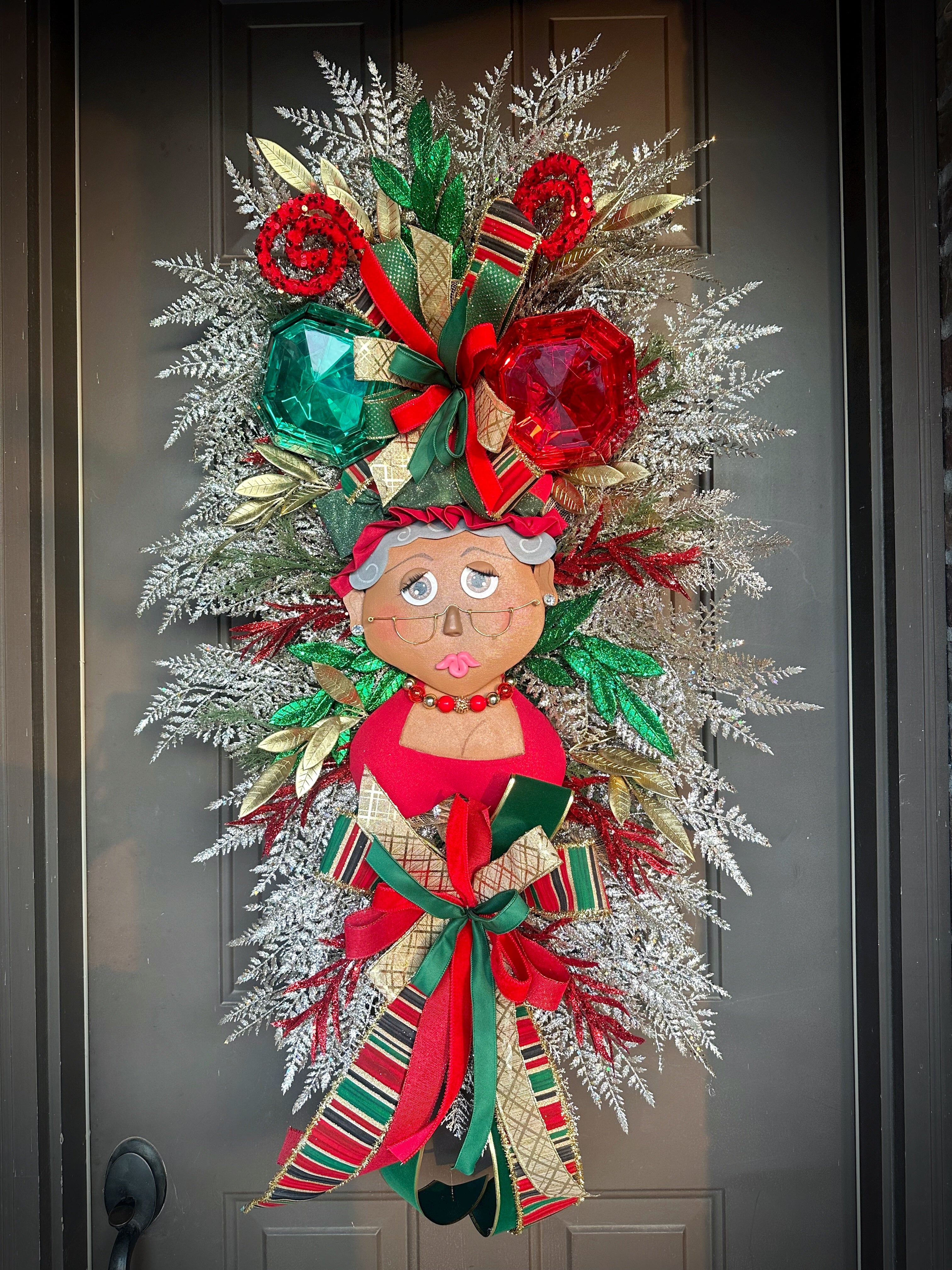Mrs. Claus wreath