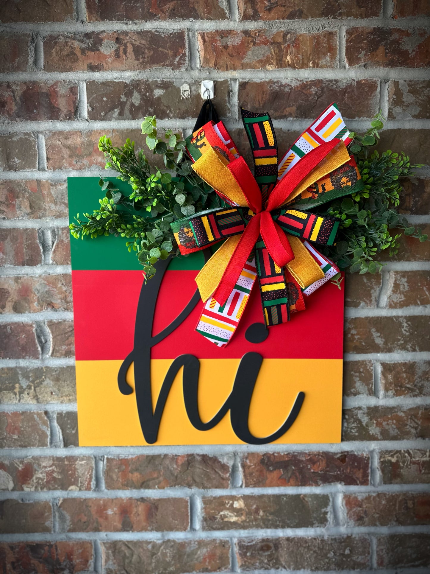 3-D Hi door hanger