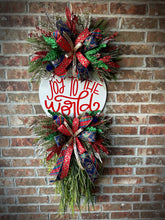 Load image into Gallery viewer, Joy to the world wreath
