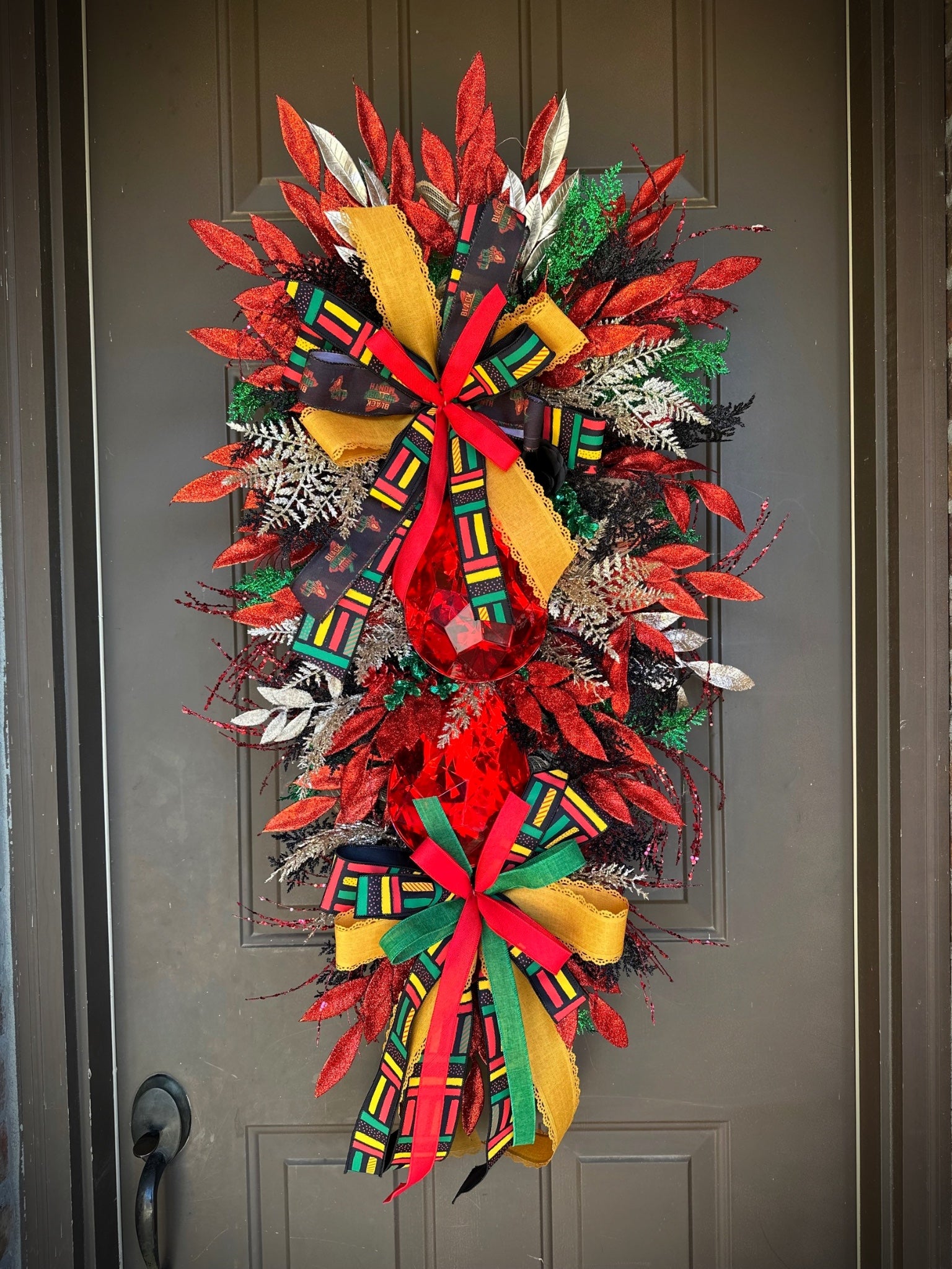 Strength and Freedom Luxury Wreath