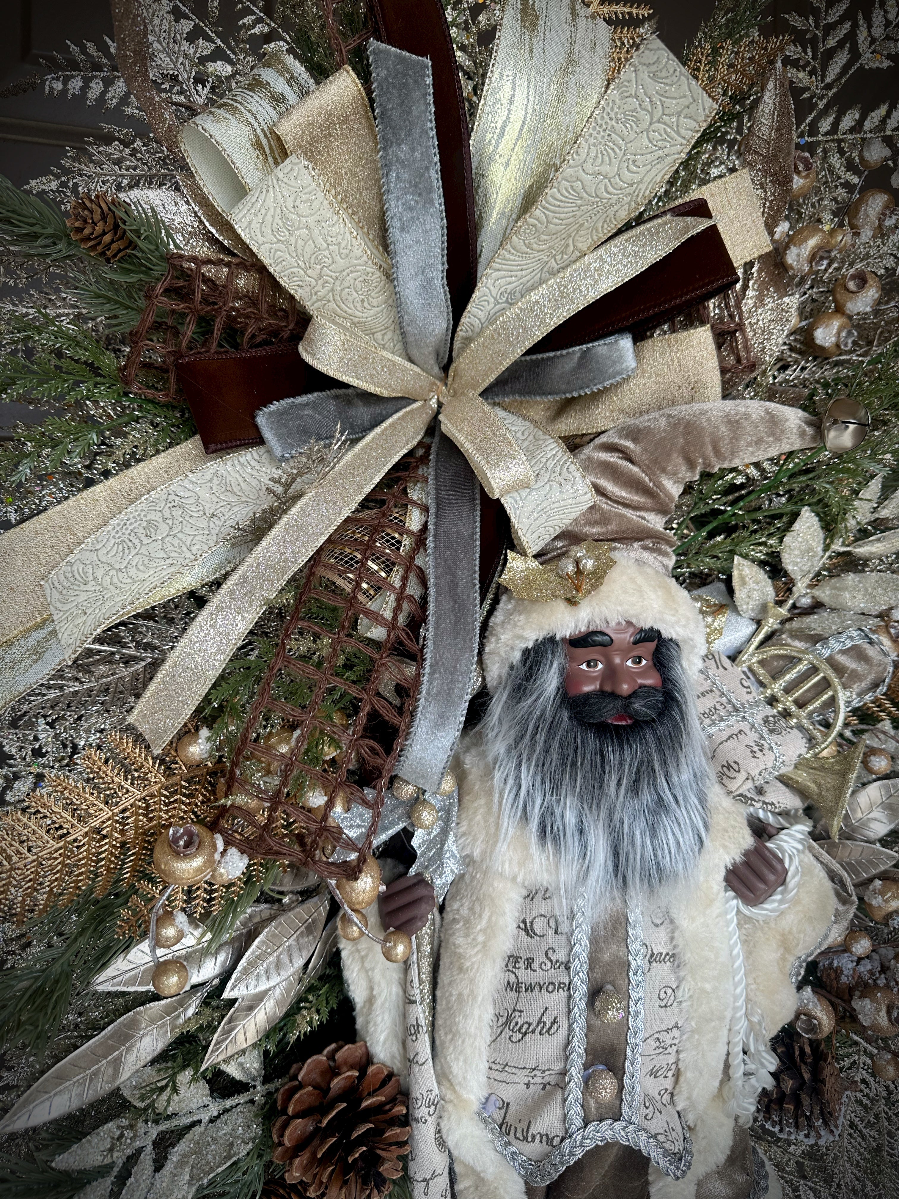 Neutral African American Santa Wreath