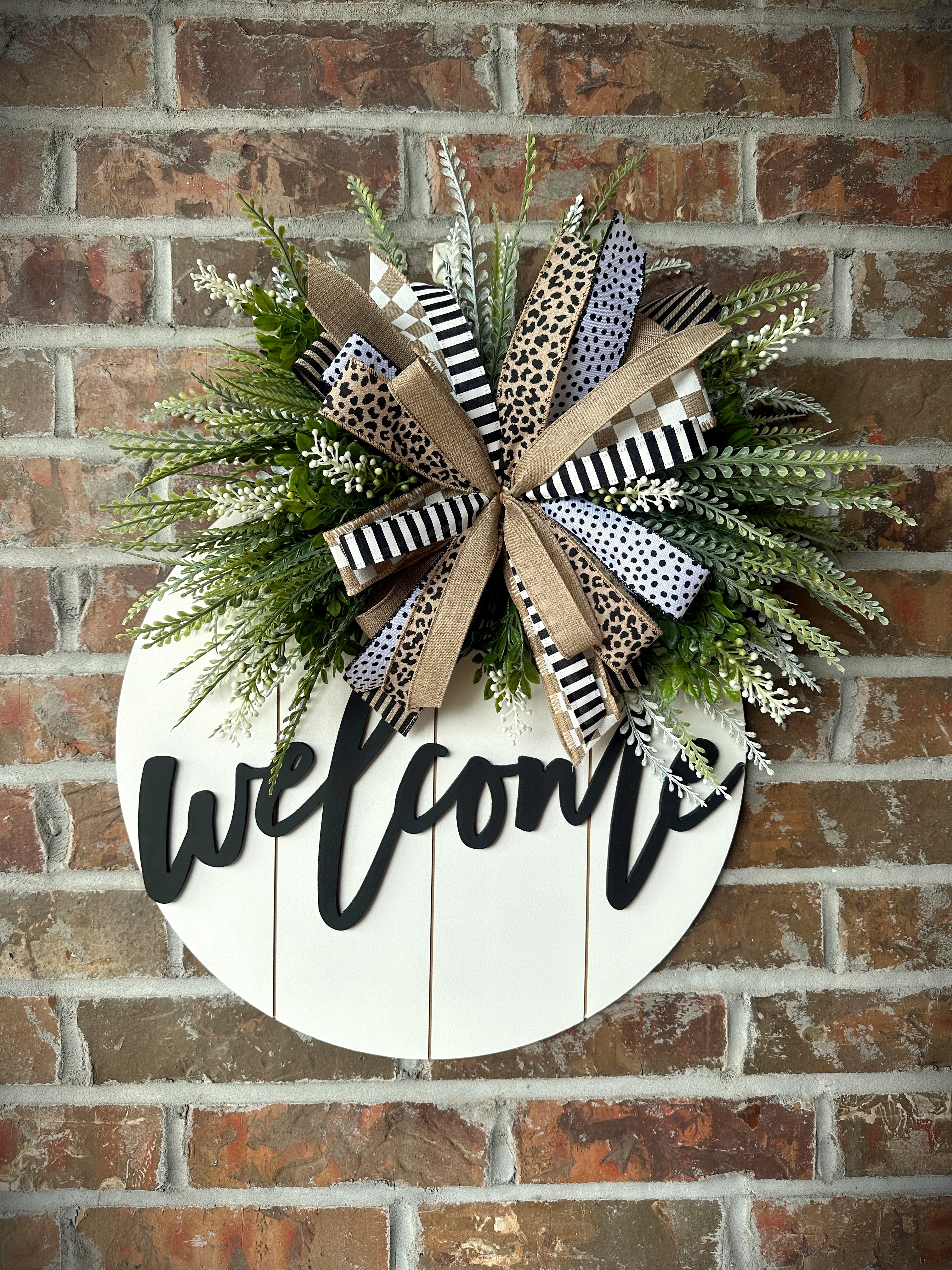 Neutral door hangers