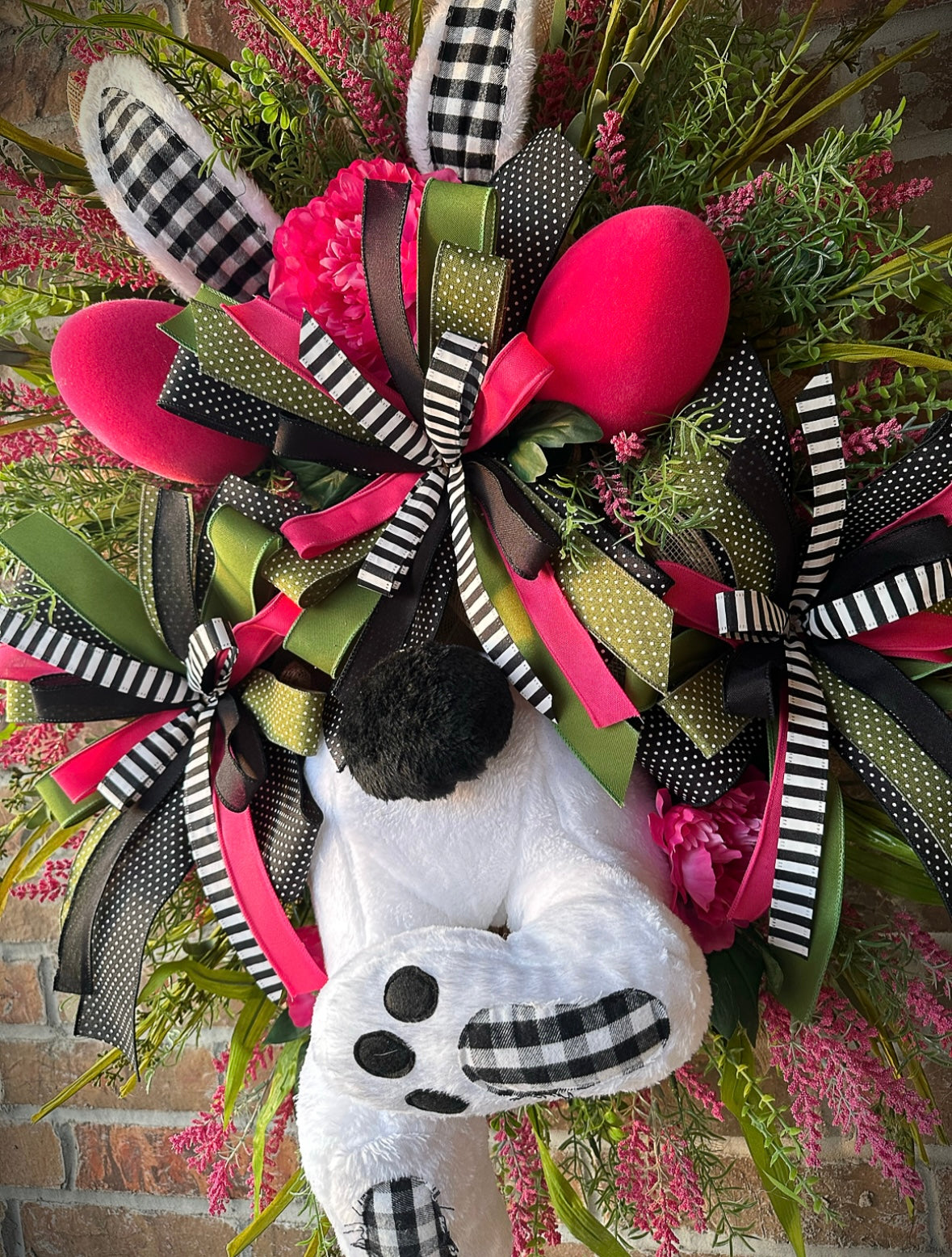 Hoppy & Chic Bunny Butt Wreath
