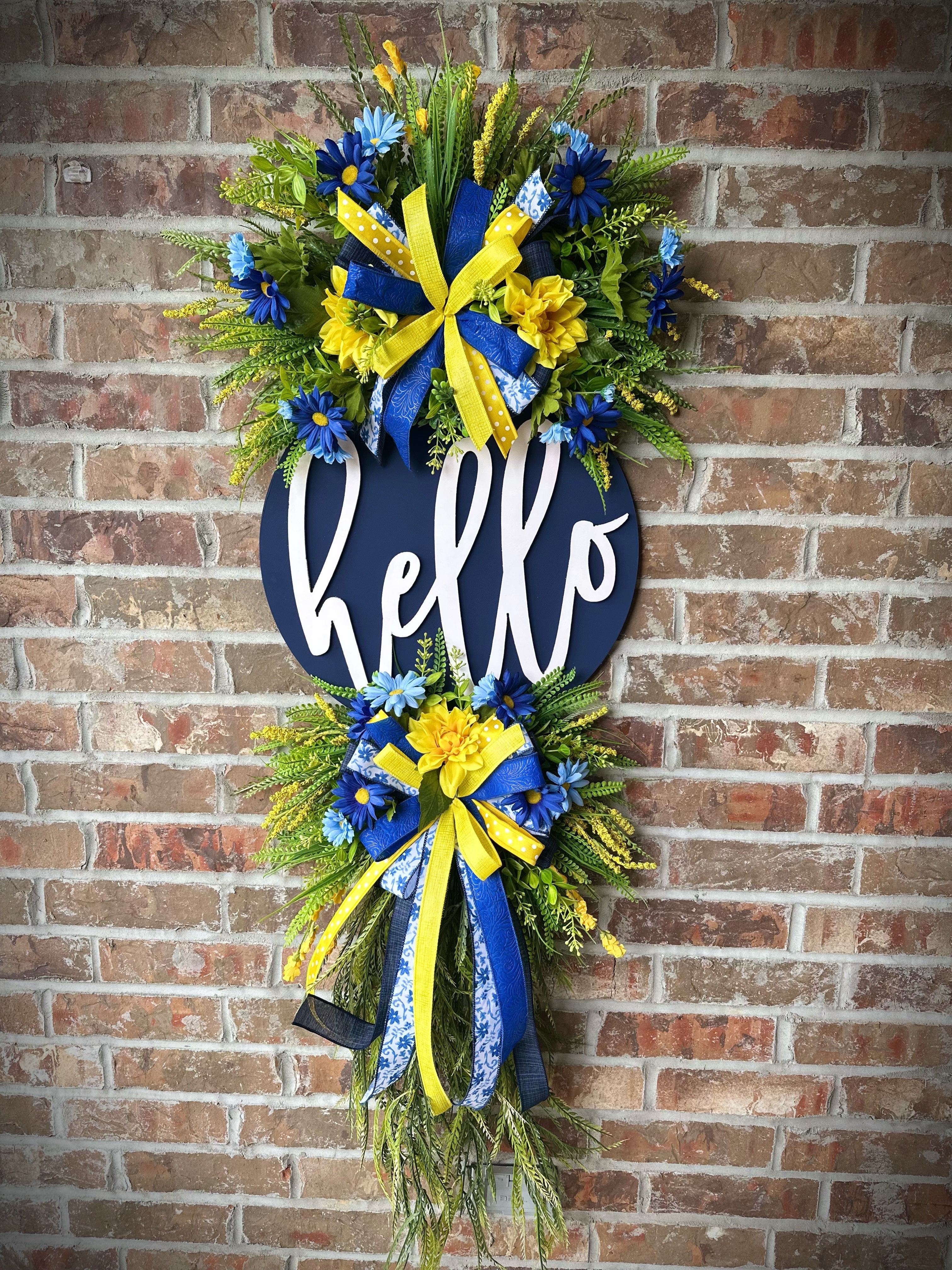 Hello 3D Wreath (Blue & Yellow)