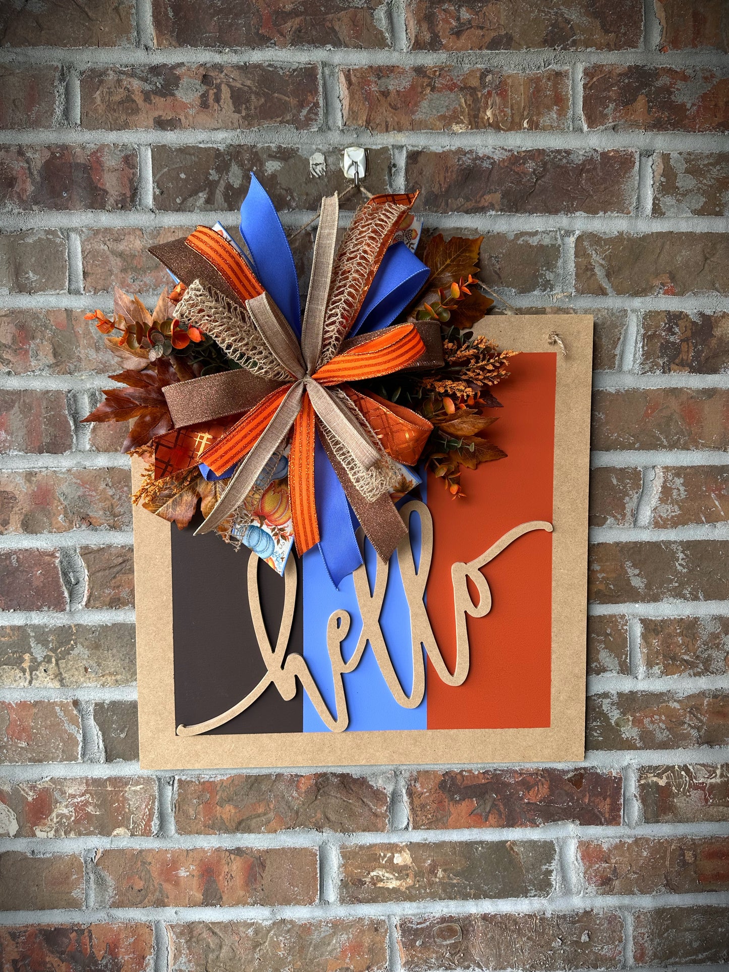 Autumn Breeze “Hello” Door Hanger