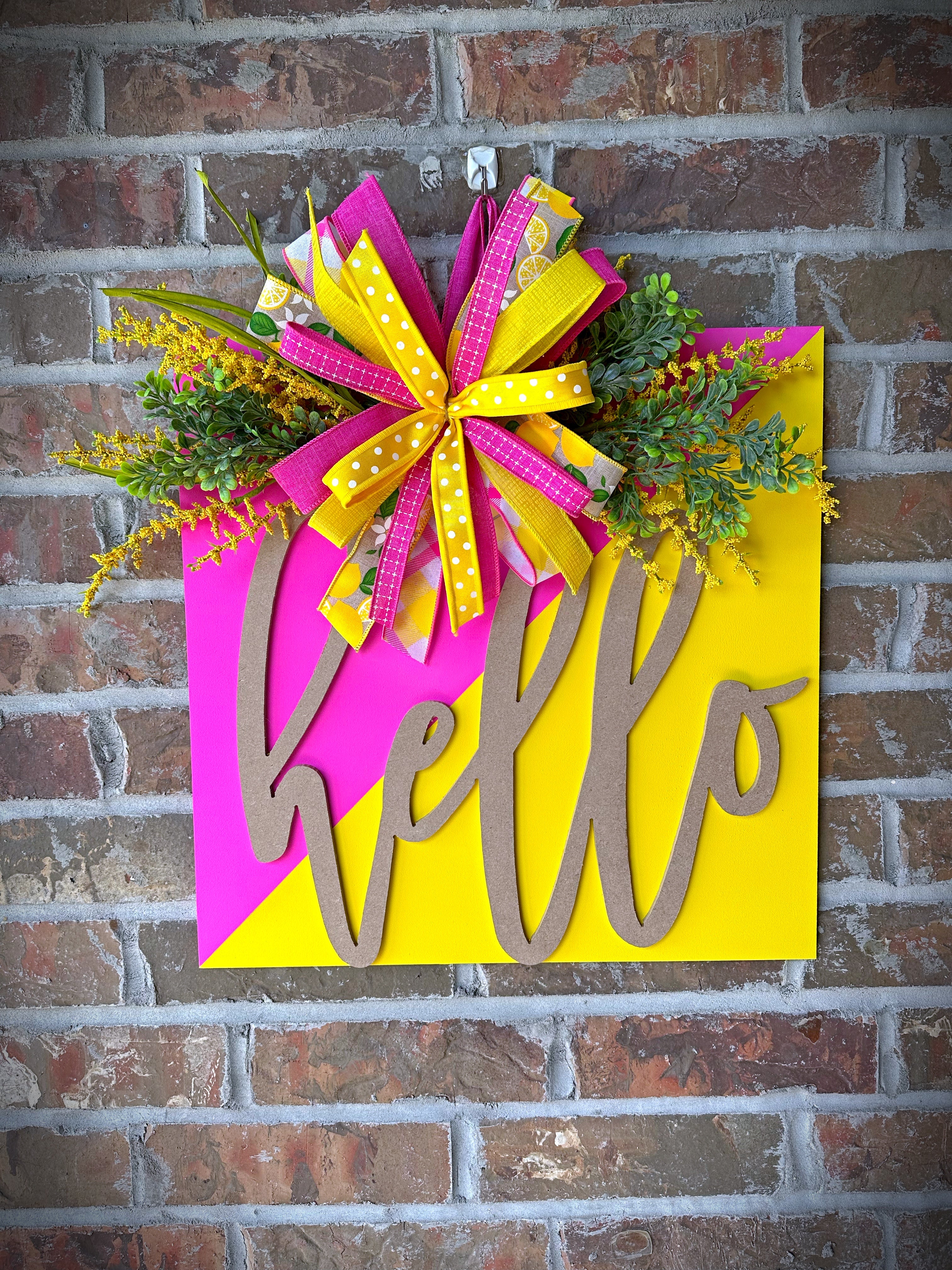 Pink Lemonade Hello door hanger