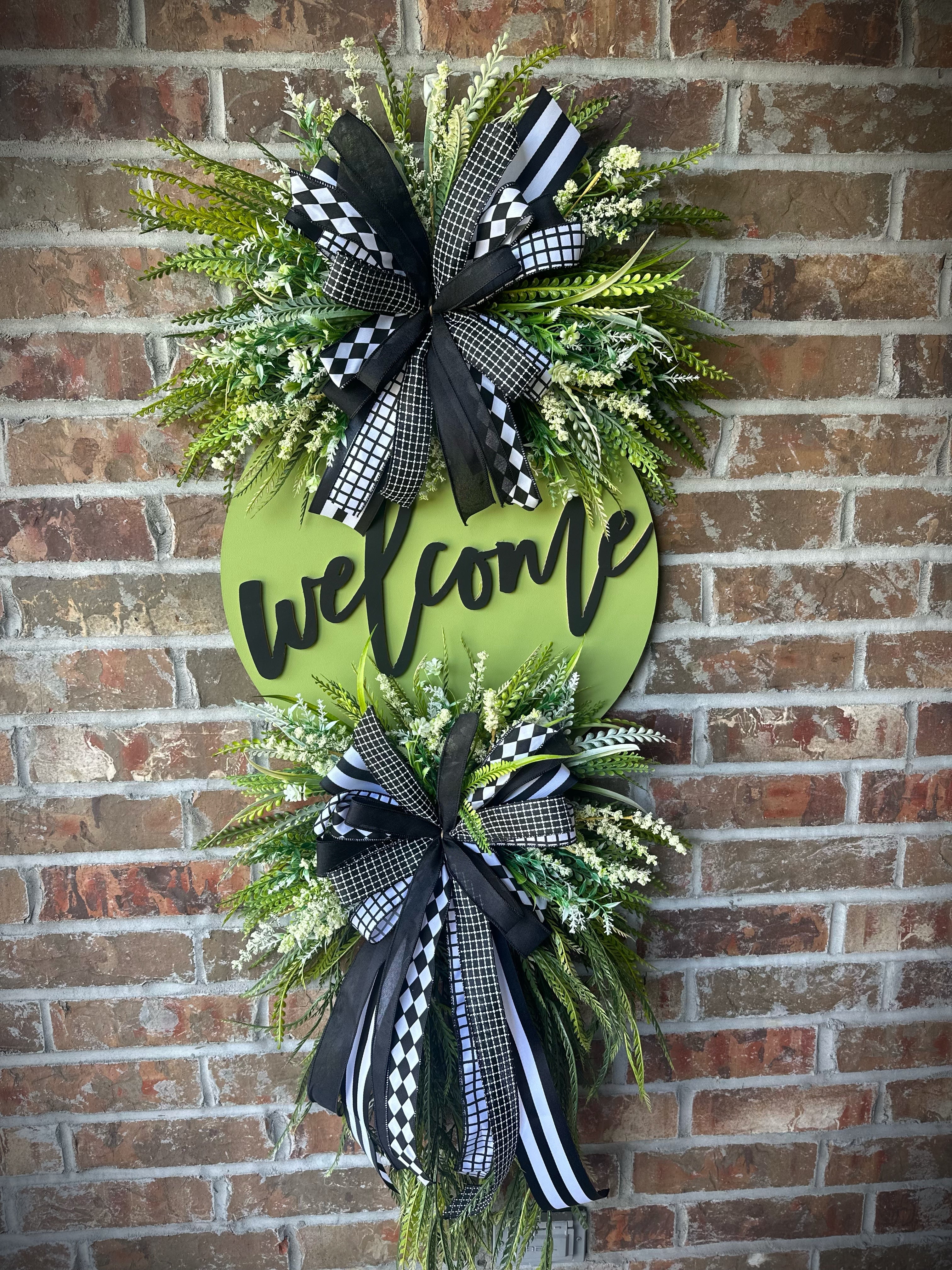 Green Bold Black & White welcome wreath