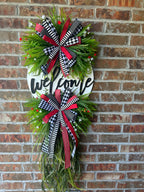 Welcome Wreath RED/BLACK/WHITE